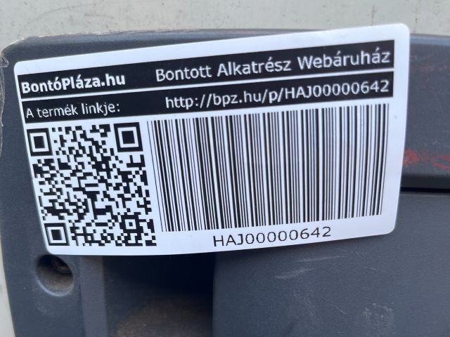 bontott SKODA FABIA III Jobb első Dobbetét (Kerékjárati, Műanyag)