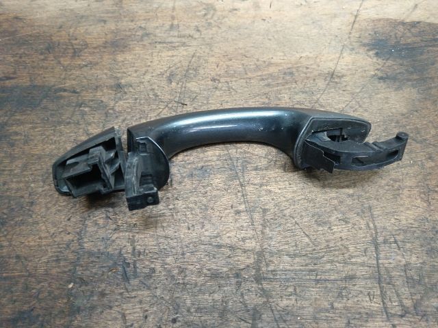 bontott SKODA FABIA III Jobb első Külső Kilincs