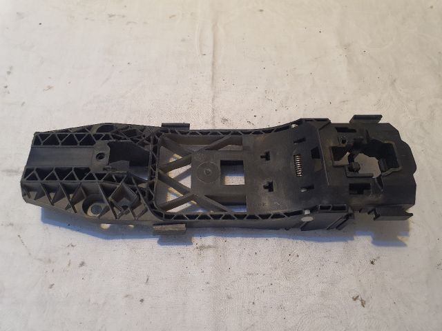 bontott SKODA FABIA III Jobb első Külső Kilincsfészek