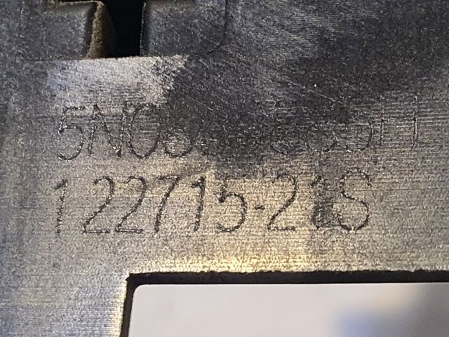 bontott SKODA FABIA III Jobb első Külső Kilincsfészek