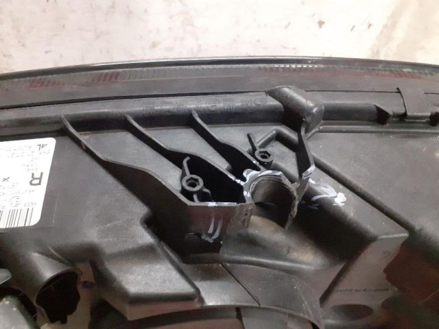 bontott SKODA FABIA III Jobb Fényszóró