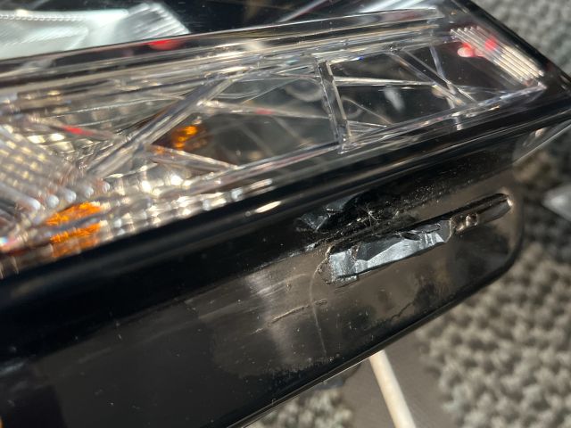 bontott SKODA FABIA III Jobb Fényszóró