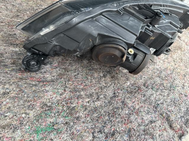 bontott SKODA FABIA III Jobb Fényszóró