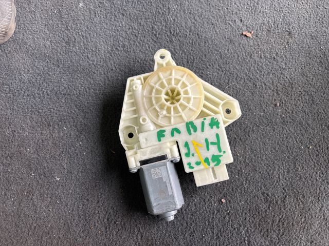 bontott SKODA FABIA III Jobb hátsó Ablakemelő Motor
