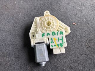 bontott SKODA FABIA III Jobb hátsó Ablakemelő Motor
