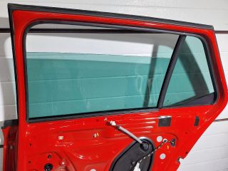 bontott SKODA FABIA III Jobb hátsó Ajtó (Részeivel)