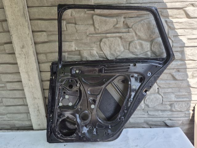 bontott SKODA FABIA III Jobb hátsó Ajtó (Üres lemez)