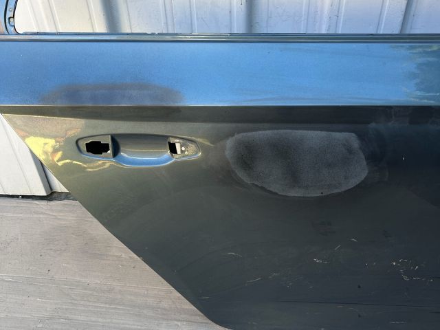 bontott SKODA FABIA III Jobb hátsó Ajtó (Üres lemez)