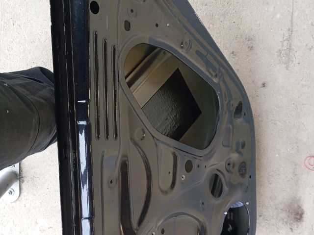 bontott SKODA FABIA III Jobb hátsó Ajtó (Üres lemez)