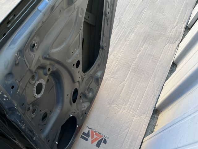 bontott SKODA FABIA III Jobb hátsó Ajtó (Üres lemez)