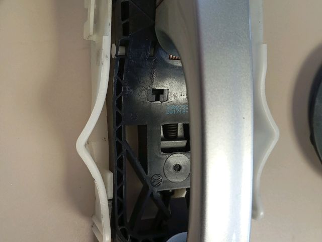 bontott SKODA FABIA III Jobb hátsó Ajtózár