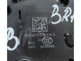 bontott SKODA FABIA III Jobb hátsó Ajtózár