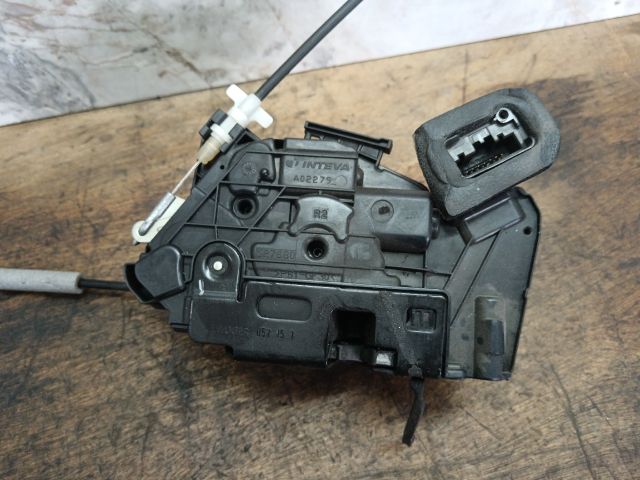 bontott SKODA FABIA III Jobb hátsó Ajtózár