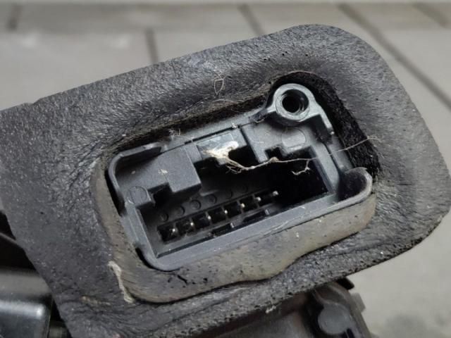 bontott SKODA FABIA III Jobb hátsó Ajtózár