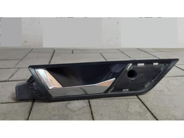 bontott SKODA FABIA III Jobb hátsó Belső Kilincs