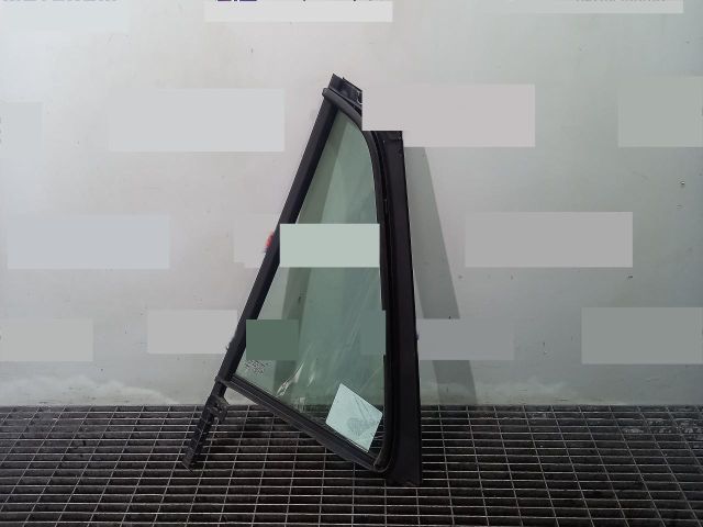 bontott SKODA FABIA III Jobb hátsó Fixüveg (Ajtóban)