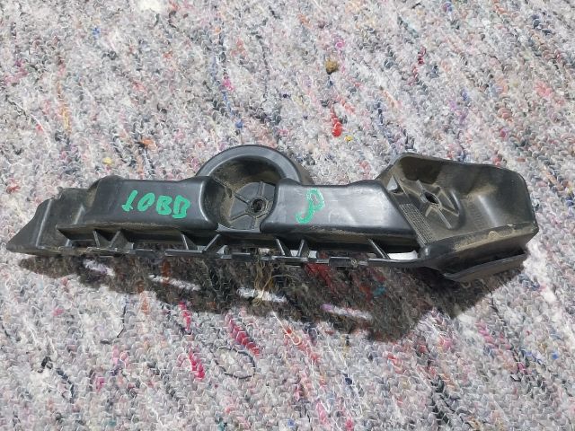 bontott SKODA FABIA III Jobb hátsó Lökhárító Tartó (Műanyag)