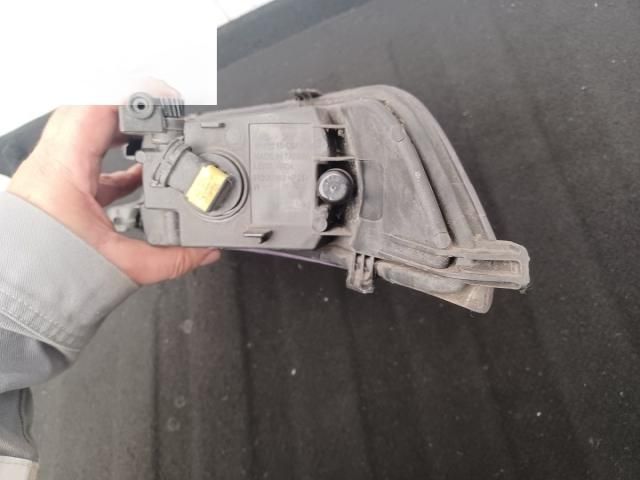 bontott SKODA FABIA III Jobb Ködfényszóró