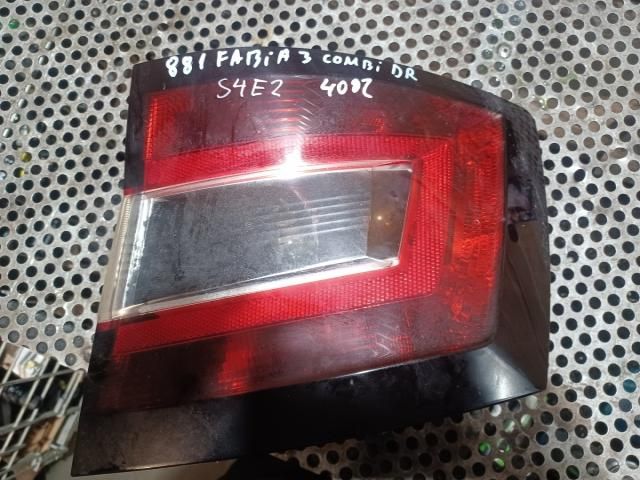 bontott SKODA FABIA III Jobb Külső Hátsó Lámpa