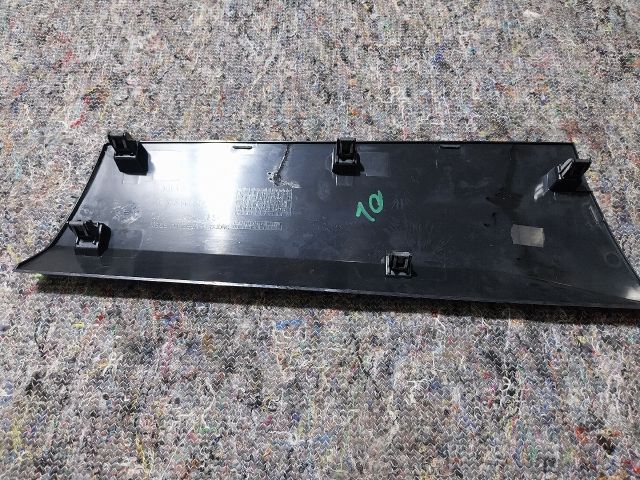 bontott SKODA FABIA III Jobb Műszerfal Díszléc