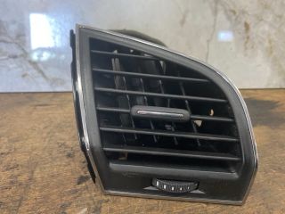 bontott SKODA FABIA III Jobb Szellőző