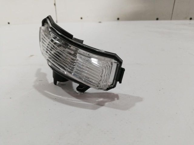 bontott SKODA FABIA III Jobb Visszapillantó Tükör Irányjelző