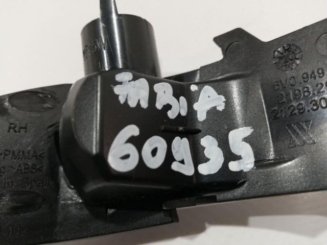 bontott SKODA FABIA III Jobb Visszapillantó Tükör Irányjelző