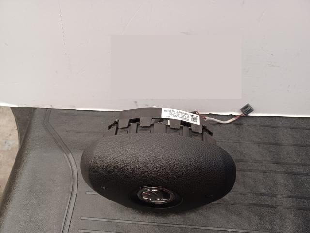 bontott SKODA FABIA III Kormánylégzsák