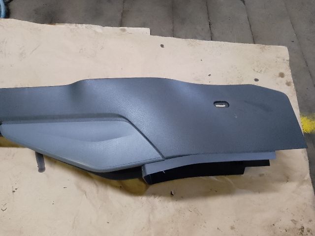 bontott SKODA FABIA III Középkonzol Keret