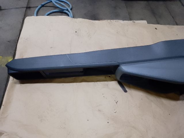 bontott SKODA FABIA III Középkonzol Keret