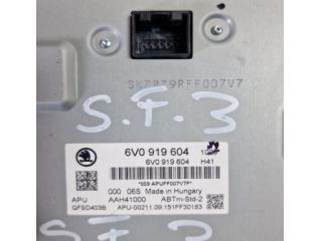 bontott SKODA FABIA III Navigációs Fejegység