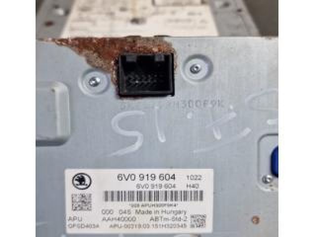 bontott SKODA FABIA III Navigációs Fejegység