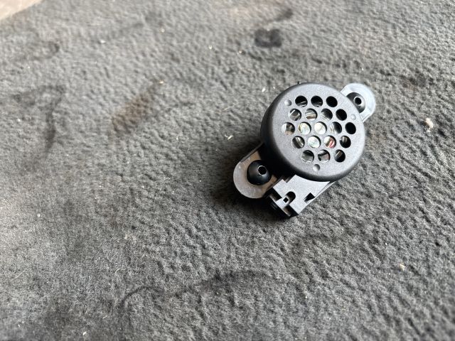 bontott SKODA FABIA III Tolatóradar Hangszóró