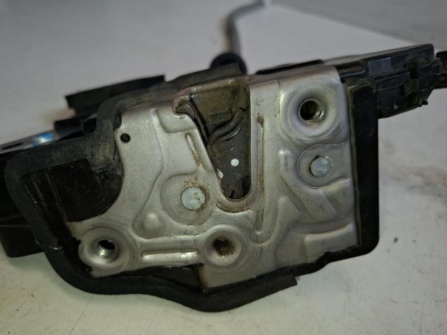 bontott SKODA FABIA IV Bal első Ajtózár