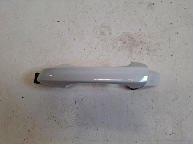 bontott SKODA FABIA IV Bal első Külső Kilincs