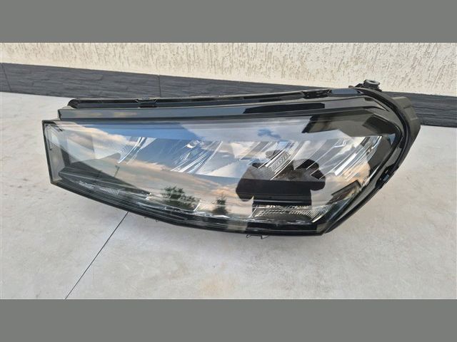 bontott SKODA FABIA IV Bal Fényszóró