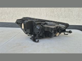 bontott SKODA FABIA IV Bal Fényszóró