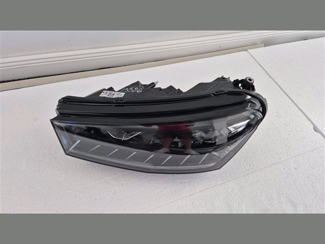 bontott SKODA FABIA IV Bal Fényszóró