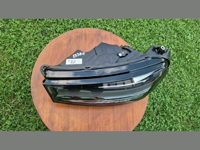 bontott SKODA FABIA IV Bal Fényszóró