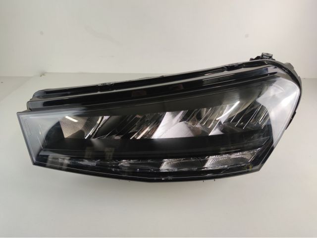 bontott SKODA FABIA IV Bal Fényszóró