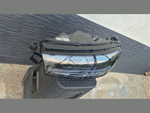 bontott SKODA FABIA IV Bal Fényszóró