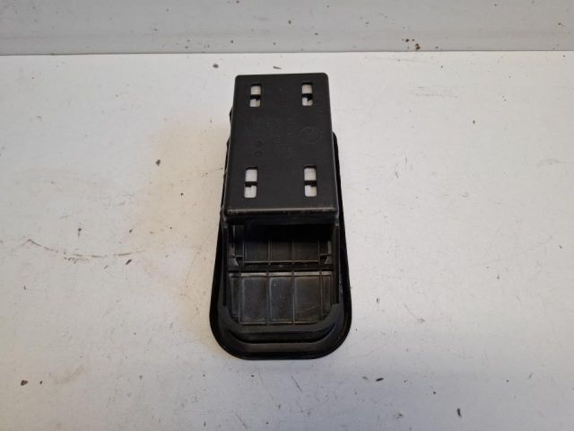 bontott SKODA FABIA IV Csomagtér Szellőző Bal