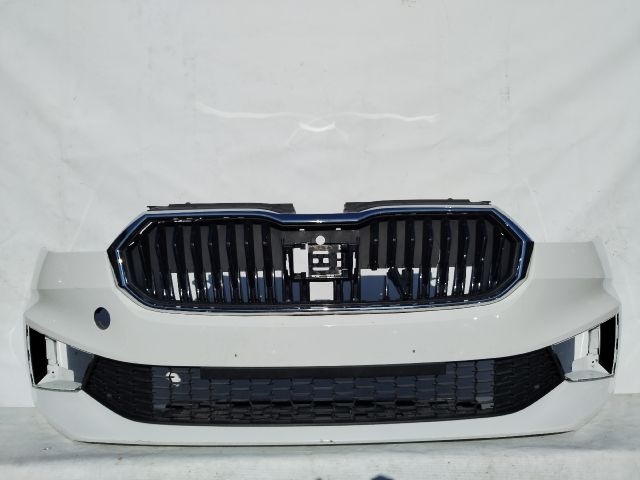 bontott SKODA FABIA IV Első Lökhárító (Üresen)