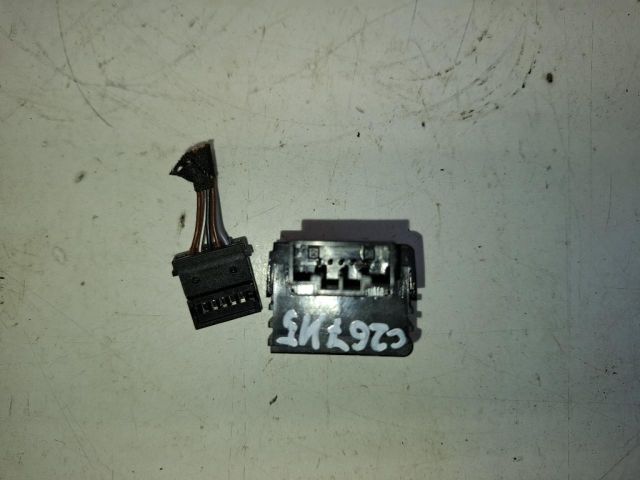 bontott SKODA FABIA IV Fényszórómagasság Állító Kapcsoló