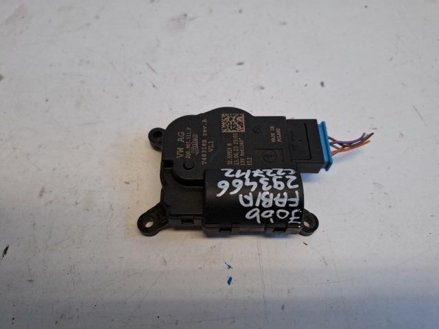 bontott SKODA FABIA IV Fűtés Állító Motor