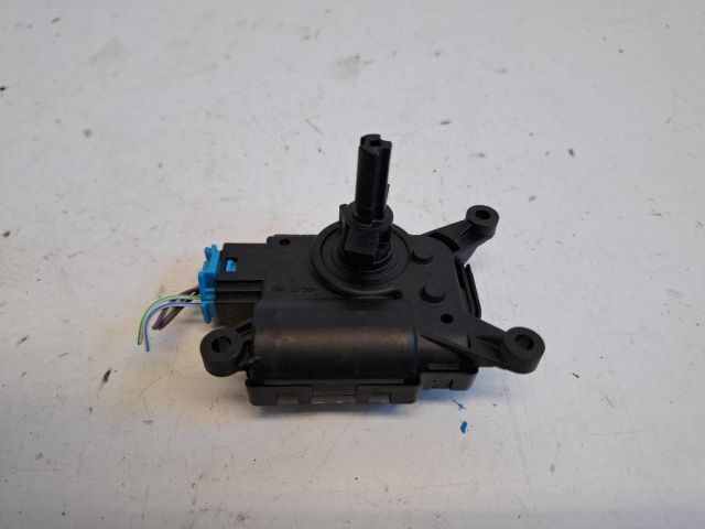 bontott SKODA FABIA IV Fűtés Állító Motor