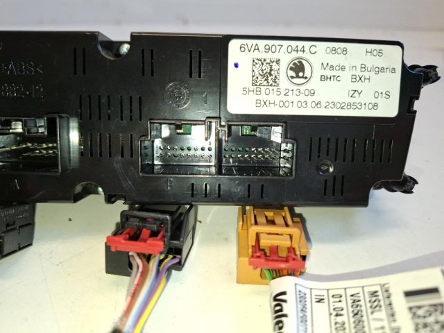 bontott SKODA FABIA IV Fűtéskapcsoló