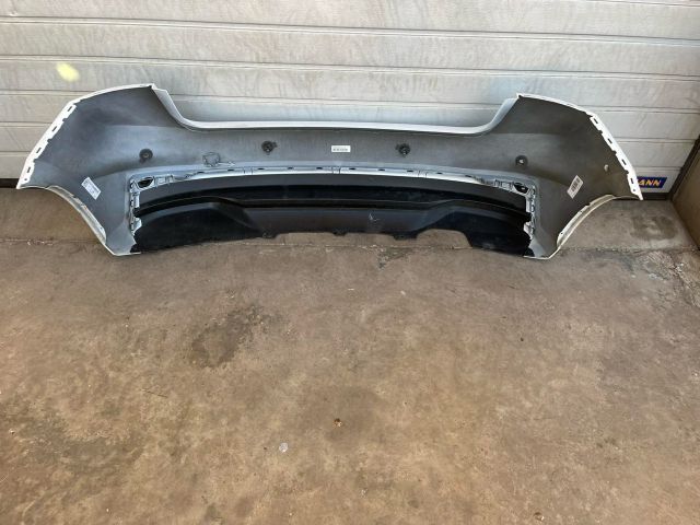 bontott SKODA FABIA IV Hátsó Lökhárító (Üresen)