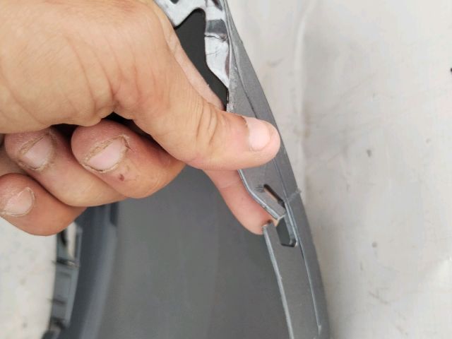 bontott SKODA FABIA IV Hátsó Lökhárító (Üresen)