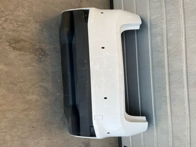 bontott SKODA FABIA IV Hátsó Lökhárító (Üresen)